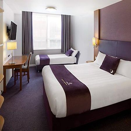 Premier Inn Cambridge Girton  Ngoại thất bức ảnh