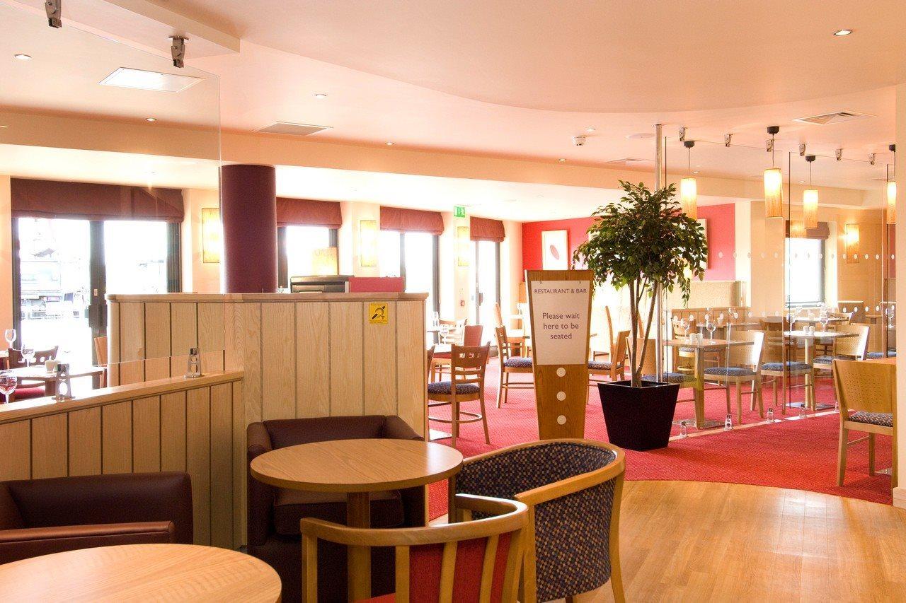 Premier Inn Cambridge Girton  Ngoại thất bức ảnh