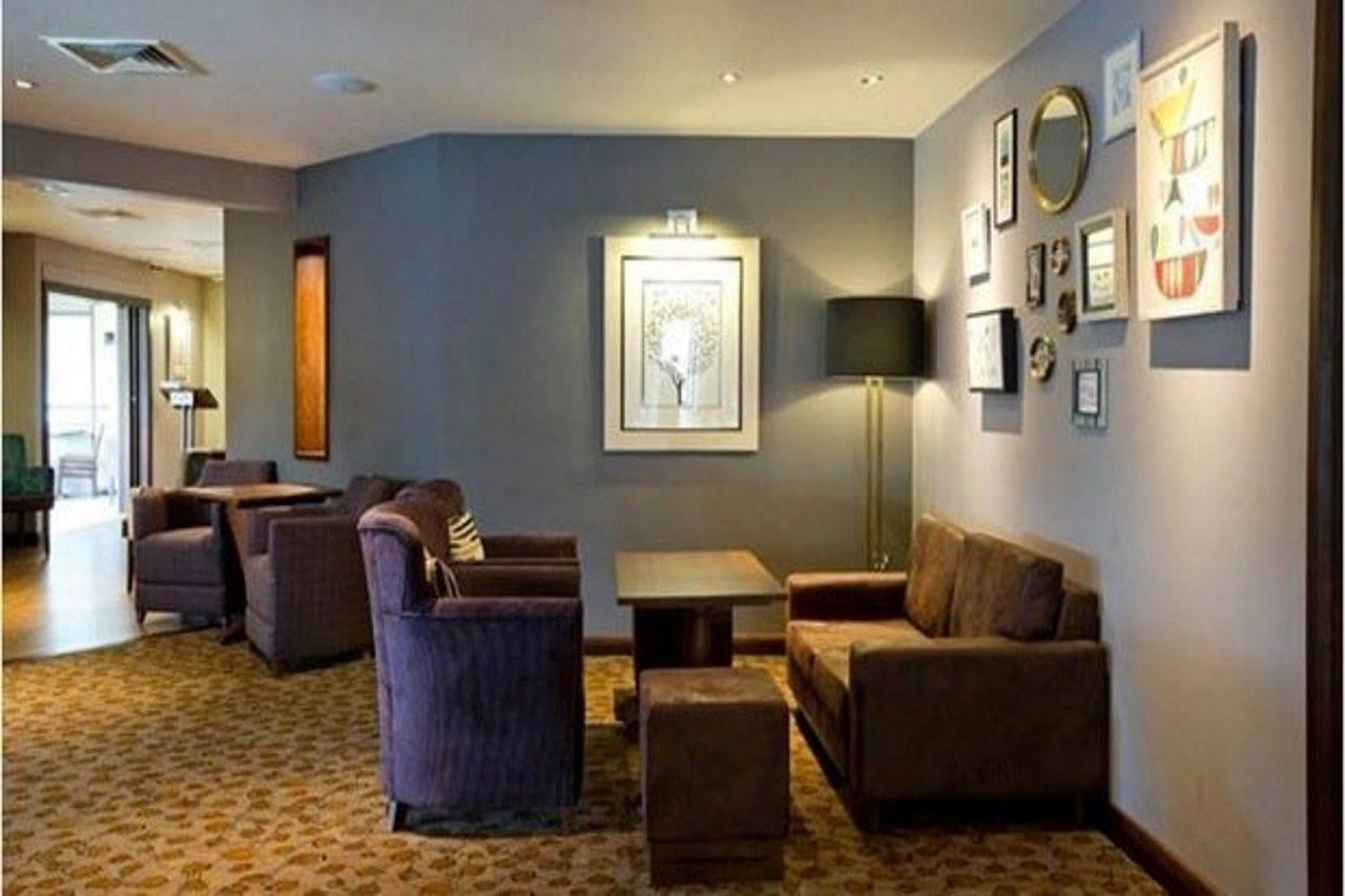 Premier Inn Cambridge Girton  Ngoại thất bức ảnh
