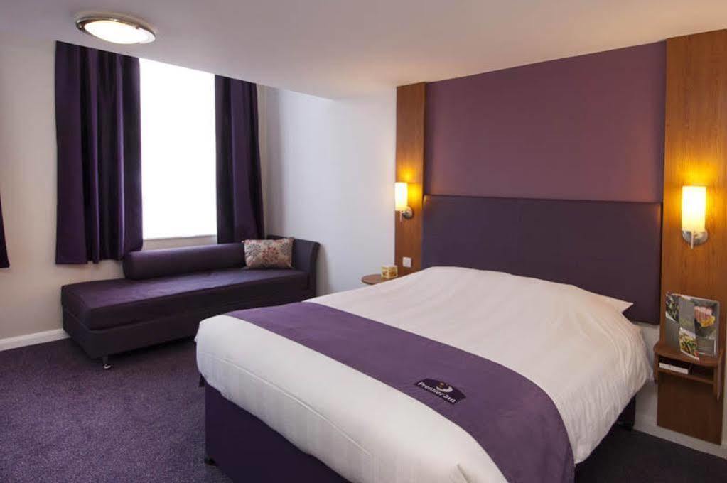 Premier Inn Cambridge Girton  Ngoại thất bức ảnh